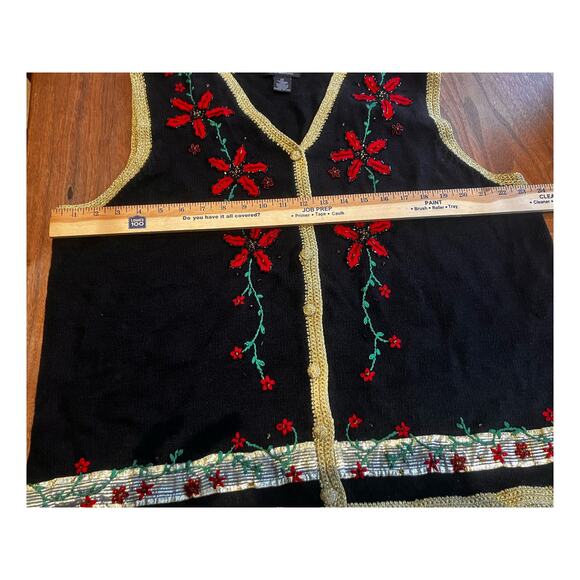 Studio Joy Christmas Vest 2X Poinsettias - Picture 7 of 8
